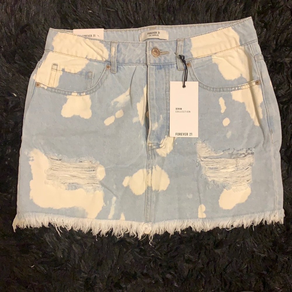 NWT FOREVER 21 DENIM SKIRT